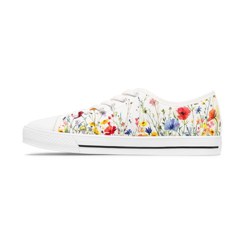 Colorful Women's Low Top Sneaker Wildflower Floral Sneakers
