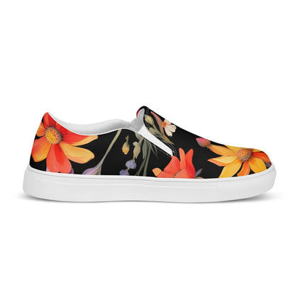 Cottagecore Print Dark Background Women’s Slip-on Canvas Shoes