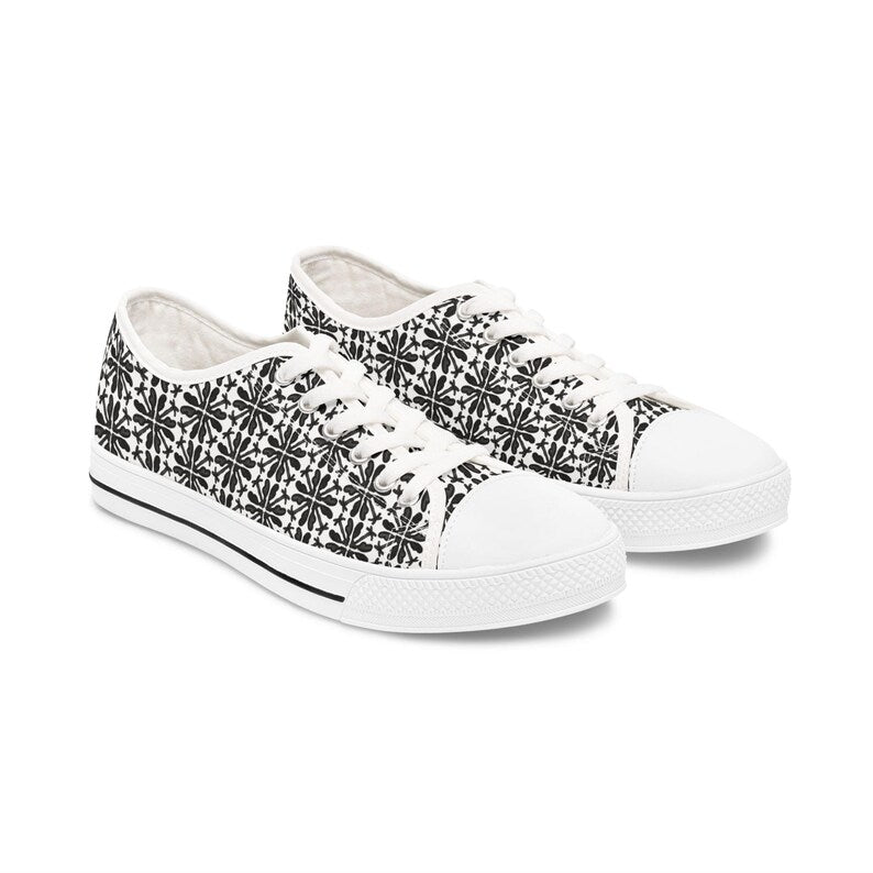 Colorful Women's Low Top Sneaker Palm Black